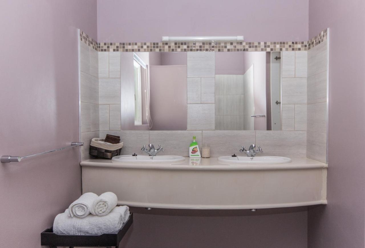 10 Windell Self Catering Accommodation Дурбанвиль Экстерьер фото