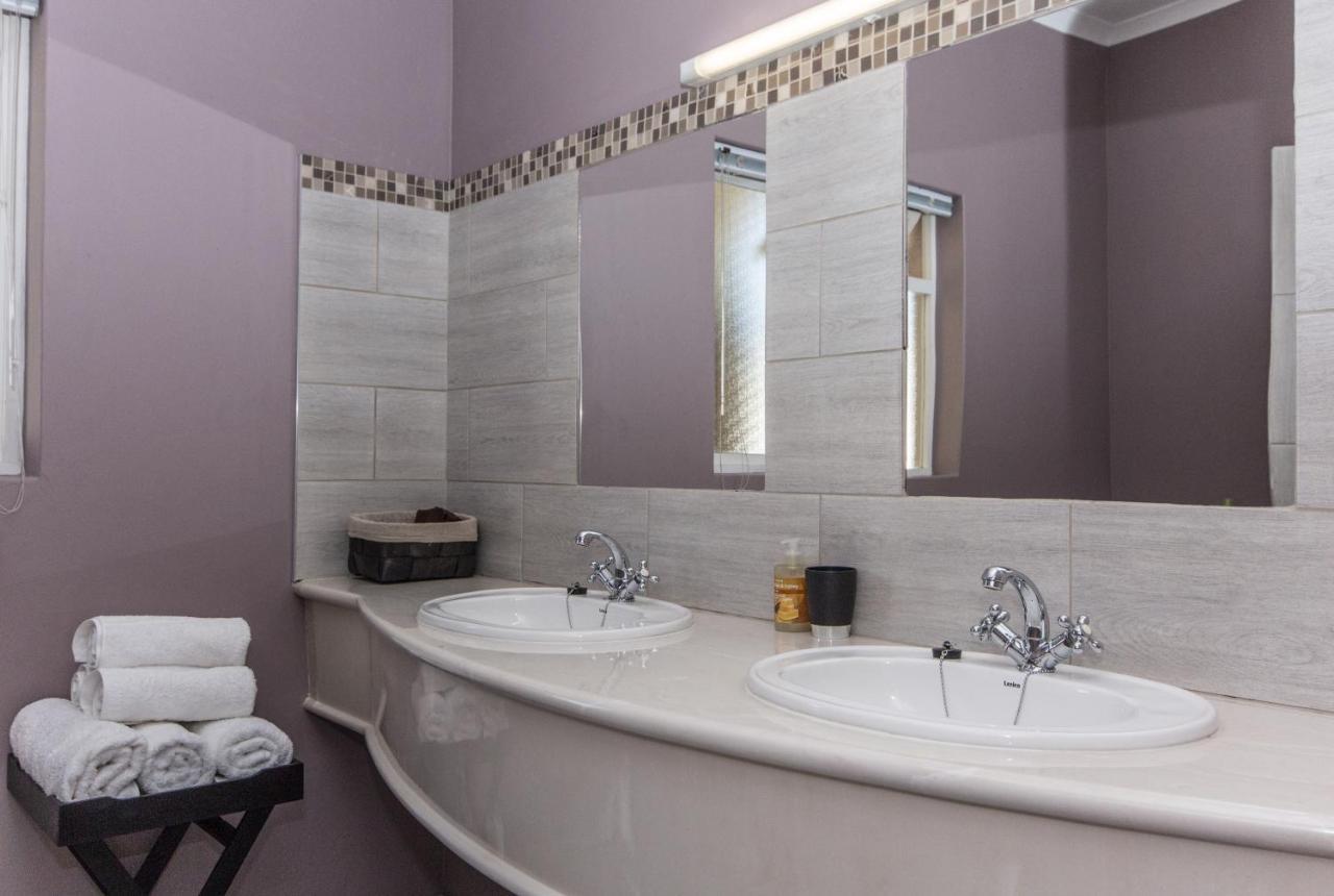 10 Windell Self Catering Accommodation Дурбанвиль Экстерьер фото